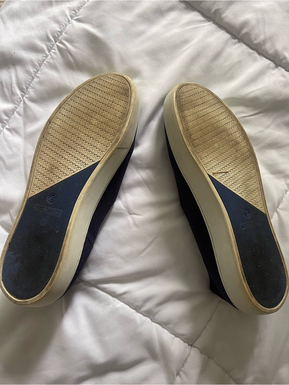 Rothys Navy Blue Slip On Sneakers sz 9.5 Machine Washable Flats Sustainable - Picture 6 of 7